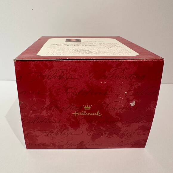 Hallmark Keepsake Barbie as The Millennium Princess Ornament 1999 Collectible - Picture 9 of 9